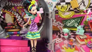 Ever After High - Way Too Wonderland Playset / Zestaw W Krainie Czarów - CJC40 - Recenzja