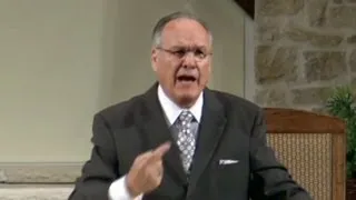 Preacher goes off on congregation