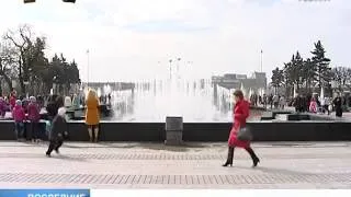 На площади Ленина фонтаны «запели» (9 мая 2014 года)