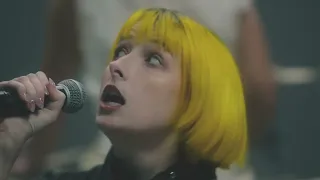 Tessa Violet - Honest (live from Bad Ideas: The Experience)