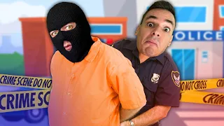 ПРЕКАРВАМ 1 ДЕН КАТО ПОЛИЦАЙ В POLICE SIMULATOR!