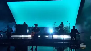 Shawn Mendes performing TNHMB at the 2017 [full performance] #AMAs