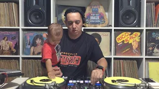 Set Anos 70 & 80 Remix By DJ Marquinhos Espinosa