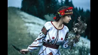Ancient Ukrainian folk song: Ой, давно, давно... (The Doox)