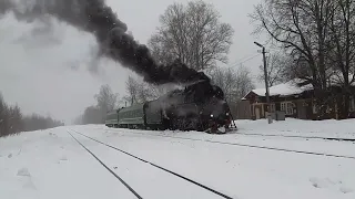 Why does a steam locomotive do this