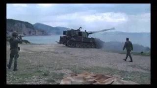 Hellenic Artillery M109A1B deploying.