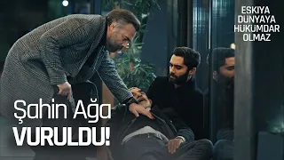 Şahin Ağa, Alpaslan'ın kollarında vuruluyor! - Eşkıya Dünyaya Hükümdar Olmaz