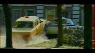 Руд и Сэм (2007) - car chase scene