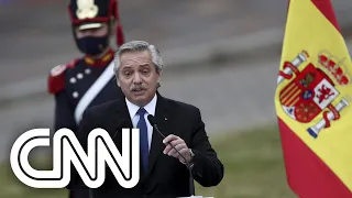 Presidente da Argentina: "Brasileiros vieram da selva" | CNN PRIME TIME