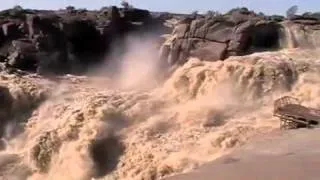 Augrabies Falls in Flood