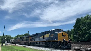 CSX M692-26 by Woodruff, SC with the Pere Marquette Heritage Unit leading!