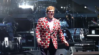 Elton John Live 2022 🡆 Crocodile Rock 🡄 Jan 22 ⬘ Houston, TX