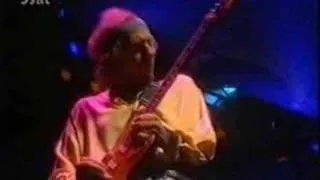 Dire Straits - Sultans of swing [Live in Nimes -92]