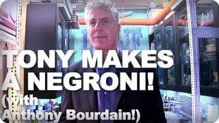 Late Night Eats: How To Make A Negroni With Anthony Bourdain (Late Night with Jimmy Fallon)