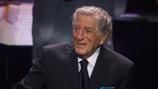 Tony Bennett - Fly Me To The Moon (One Last Time: Live At Radio City Music Hall, NY 2021) [1080p HD]