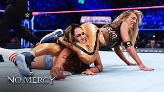 Nikki Bella shows off her weightlifting power vs. Carmella: WWE No Mercy 2016