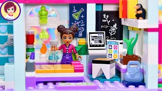 Andrea's House renovation continues - Liz gets her own bedroom! Custom Lego build