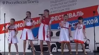 ВИА "АЛЁНУШКА"(мл)-выступление 12.06.2016 у Дворца Спорта (Екатеринбург)