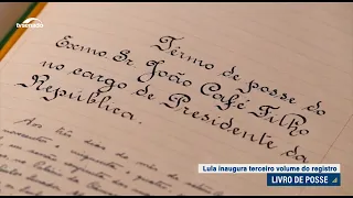 Livro de posse guarda assinaturas dos presidentes desde o início da República
