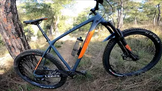 Riding mtb trails with the Cube Reaction TM Pro