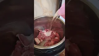 Instant pot/pressure cooker goat meat
