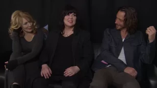 Backstage with Ann and Nancy Wilson of Heart, and Chris Cornell