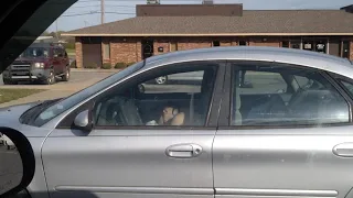 Woman Nodding Off in Parking Lot !!! #dontdodrugs #saynotodrugs #sober