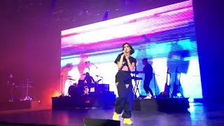 Dua Lipa — IDGAF (concert in Moscow 02-06-18)