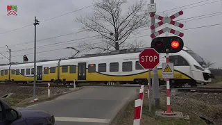 Przejazd kolejowy Stróża (PL) - 26.2.2021 / Železniční přejezd / Polish railroad crossing