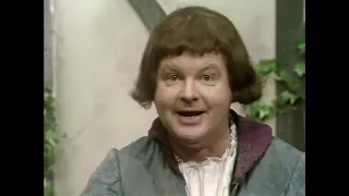 Benny Hill The Minstrel Boy 1974