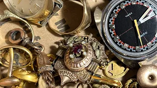 Flat Full of Gold Vintage Watches at the Flea Market to Flip