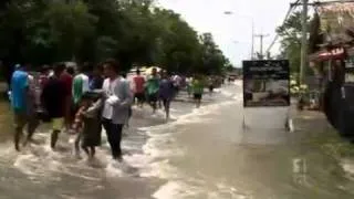 Thai flooding kills 200