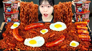 ASMR MUKBANG| 직접 만든 야끼소바 불닭볶음면 소세지 먹방 & 레시피 FRIED SAUSAGES AND FIRE NOODLES EATING