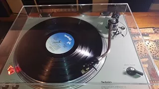 Technics SL 1500 Manual Direct Drive Turntable