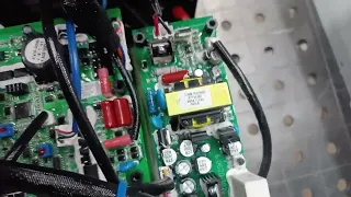 ПТК ХАНКЕР MULTIWAVE TIG 200 P AC/DC PFC LCD H05. Смотрим внутренности аппарата!