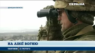 Бойовики обстрілюють військових із БМП