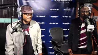 Wayne Brady Freestyles over the 5 Fingers of Death | Sway's Universe