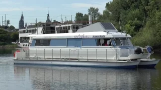 Mit dem Katamaran "Anna Kalü" auf der Elbe von Dresden nach Krippen