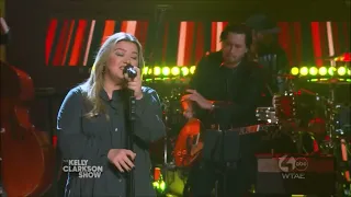 Kelly Clarkson Sings La Bamba by Richie Valens Live April 20,2023 HD 1080p