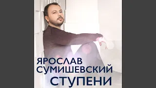 За окошком вишня