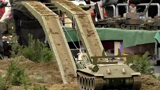 BIG RC MODEL TANK COLLECTION SCALE 1:8 MILITARY VEHICLES IN ACTION / Intermodellbau Dortmund 2016