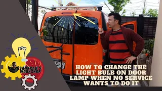 How to Replace the Center Brake Light Bulb on Renault Kangoo