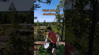 Mitä kiekkoo sä heittäisit tähän väylään? #frisbeegolf