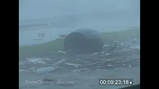 Hurricane Katrina Landfall, Gulfport MS 8/29/2005 - Archive Footage