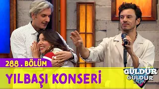 Cinselliği Bırakan Adam - Yılbaşı Konseri | 288.Bölüm (Güldür Güldür Show)