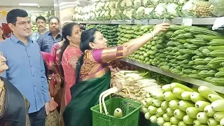 Nandamuri Balakrishna Wife Vasundhara Devi Launches Pure O Natural @ KPHB | Manastars