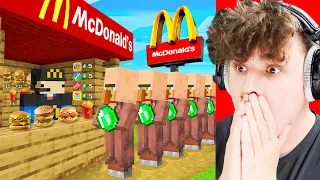 OTWORZYŁEM MCDONALD'S w WIOSCE VILLAGERÓW w MINECRAFT 🍔🍟!!!