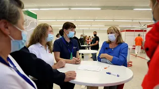 Gesundheitsministerin Köpping dankt allen Mitarbeiterinnen und Mitarbeitern in den Impfzentren
