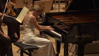 Beatrice Berrut performing W.A.Mozart  - Piano Concerto No27 in B-Flat Major KV595