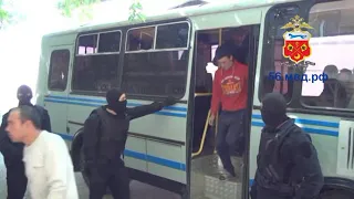 В поселке Пригородный Оренбургского района 29 мигрантов работали с нарушениями